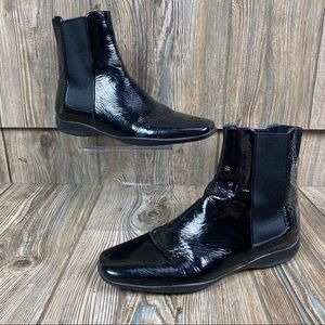 Prada Calzature Donna Black Shiny Chelsea Boots